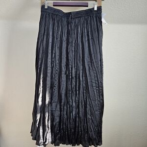 Love Black Maxi Pleated Skirt